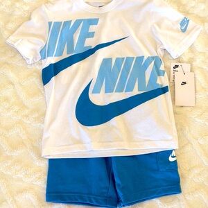New Nike outfit logo T-shirt and shorts set for little boys